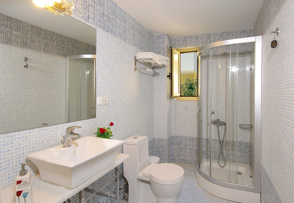 Lissos Beach Platanias  Room photo