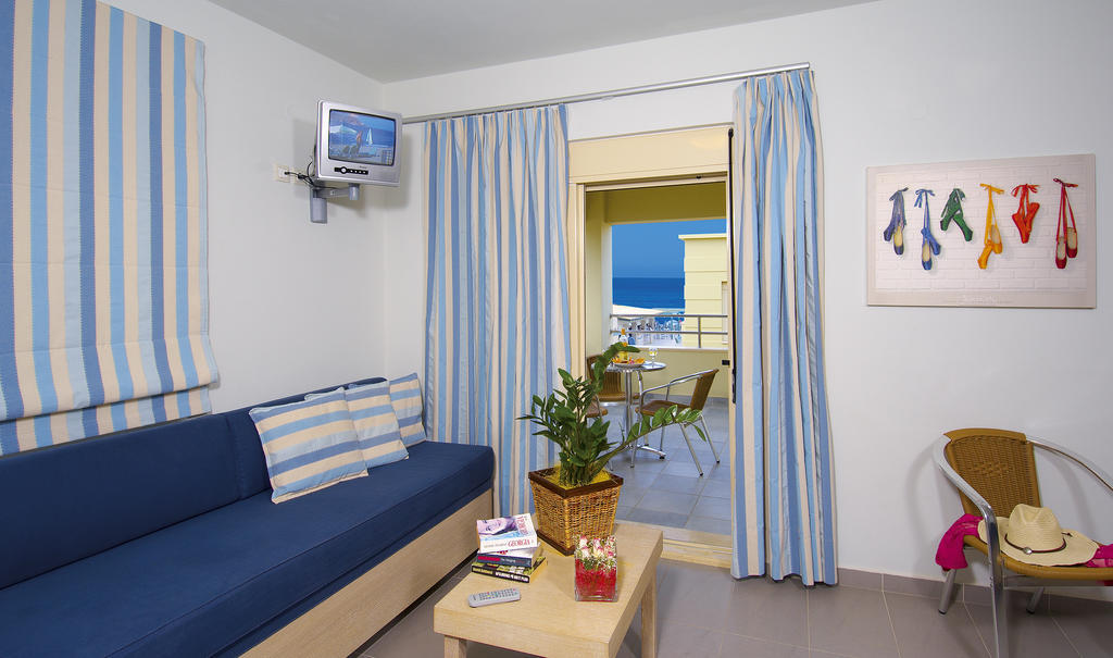 Lissos Beach Platanias  Room photo